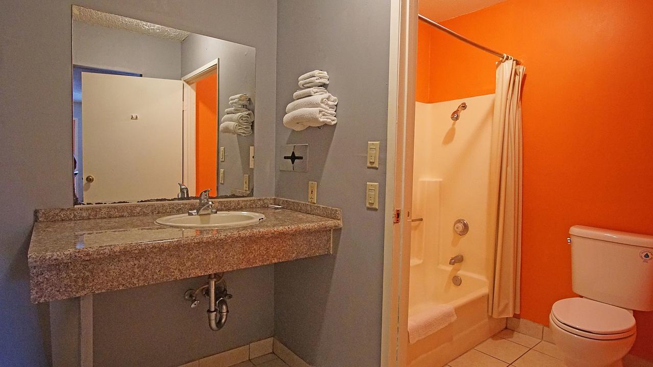 Los Angeles Inn & Suites - Lax West Athens Kültér fotó
