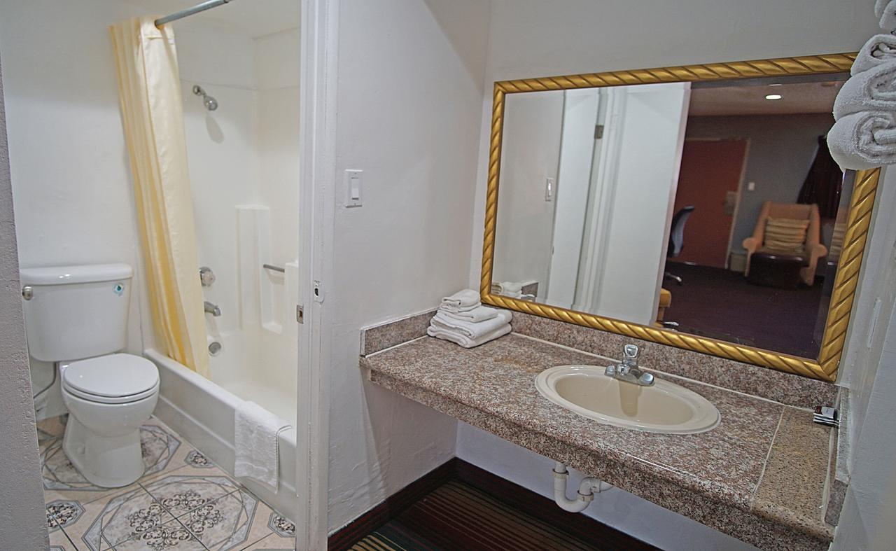 Los Angeles Inn & Suites - Lax West Athens Kültér fotó